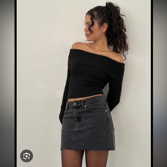 VINTAGE-D&G. Black denim mini skirt. Size 25 - Picture 1 of 11